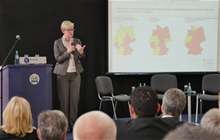 Dr. Regine Schmalhorst (Bundesagentur für Arbeit) stellte Fakten zum Thema Fachkräftemangel in Deutschland vor